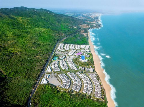 Resort ẩn giữa bãi tắm biệt lập ven biển Long Hải