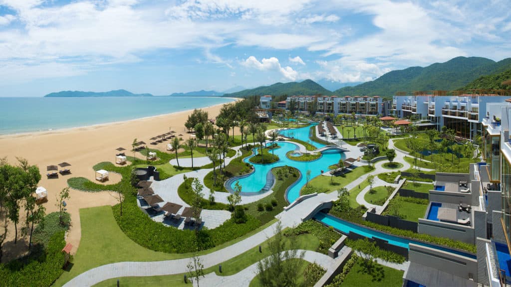 Top4 resort 5 sao ở Huế+ Lăng Cô đẹp nhất gần biển, trung tâm, voucher, combo giá rẻ