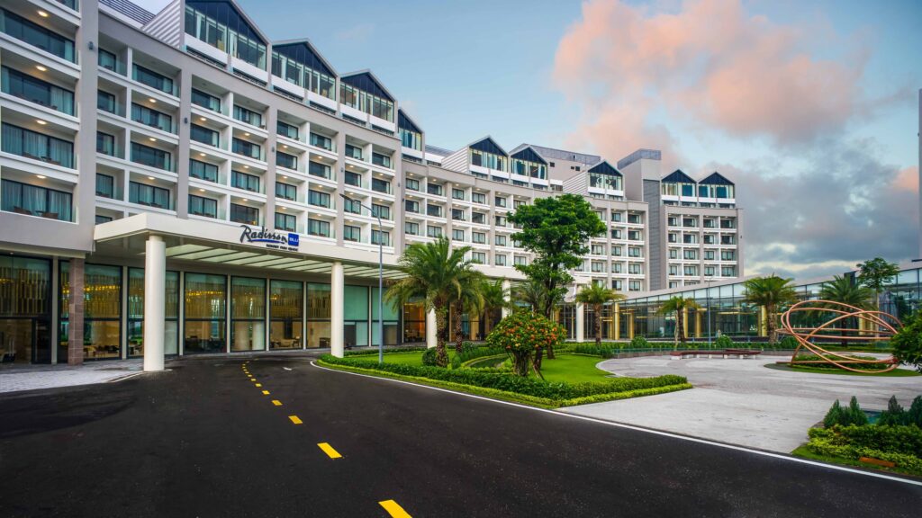 Radisson Blu Resort, Phúc Quốc, Kiên Giang 5*