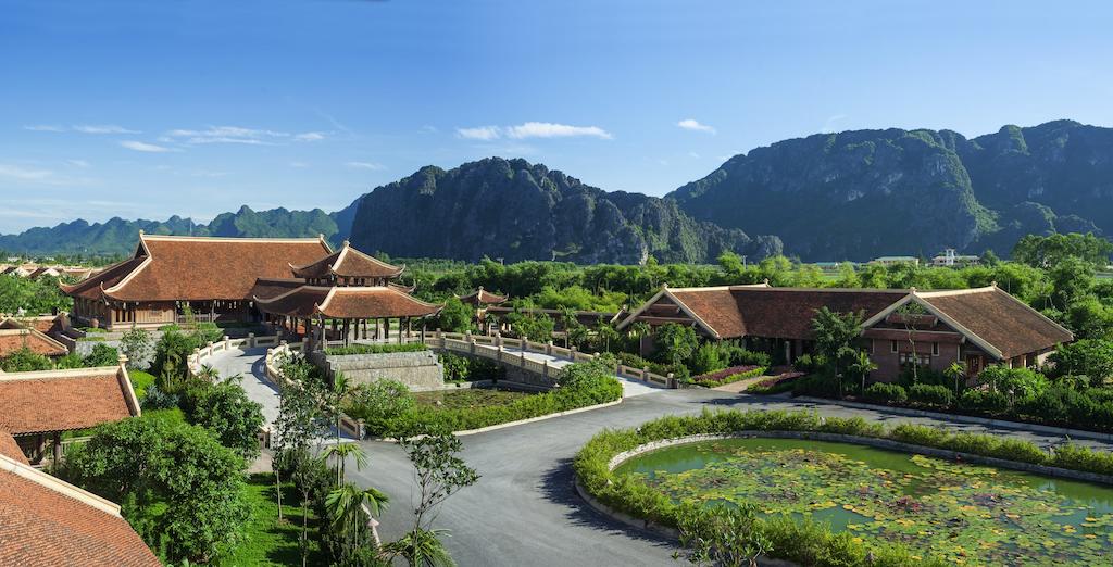 combo-tour-emeralda-ninh-binh-2-ngay-1-dem