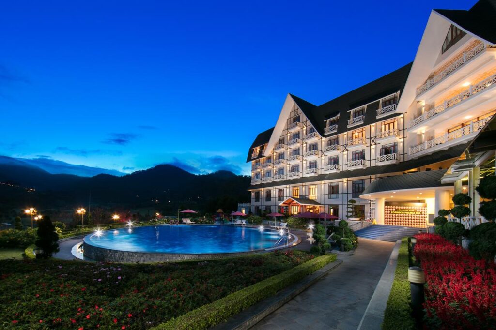 Khách sạn Swiss-Bel Resort Tuyền Lâm, Đà Lạt 5 sao