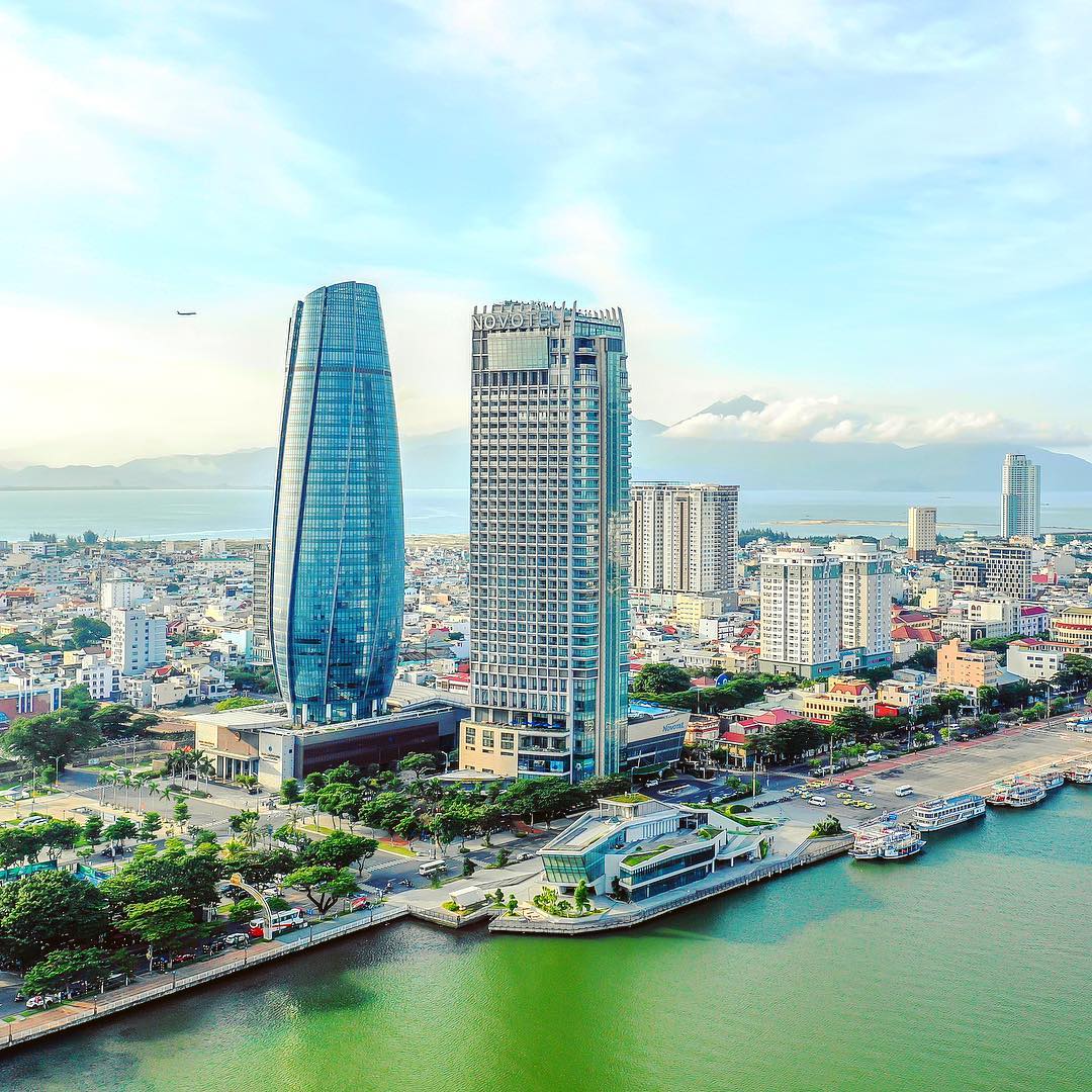 Novotel-Da-nang-Premier-Han-River-top-5-khach-san-5sao-dep-nhat