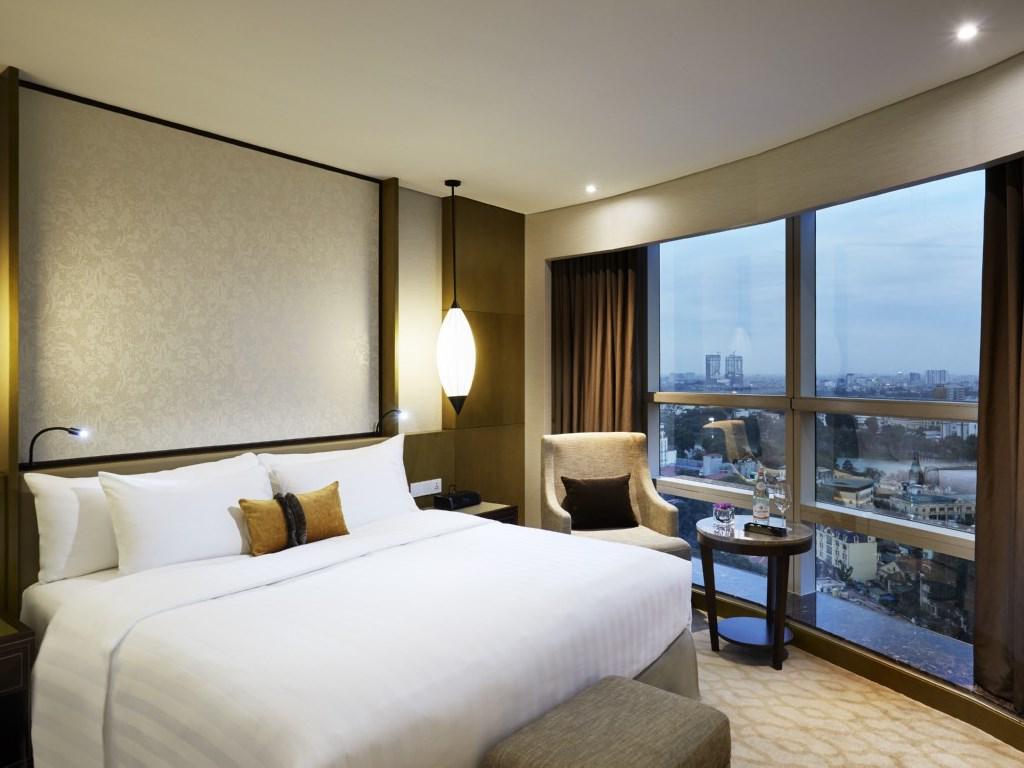 phong-Deluxe-tai-Melia-Hanoi