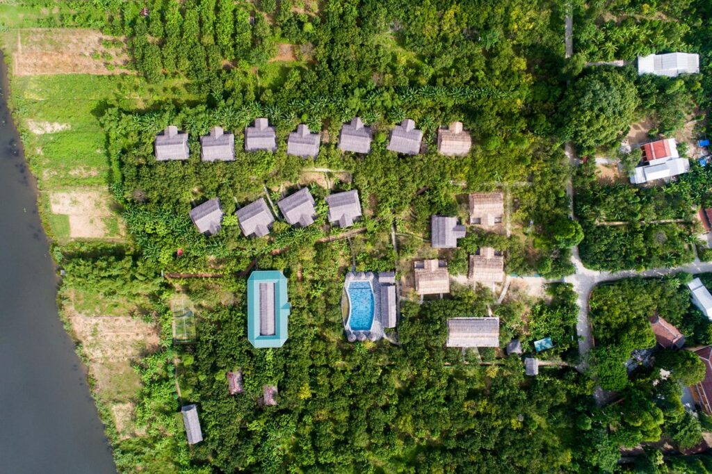 Huế Ecolodge Resort 4 sao- Resort bên bờ sông Hương