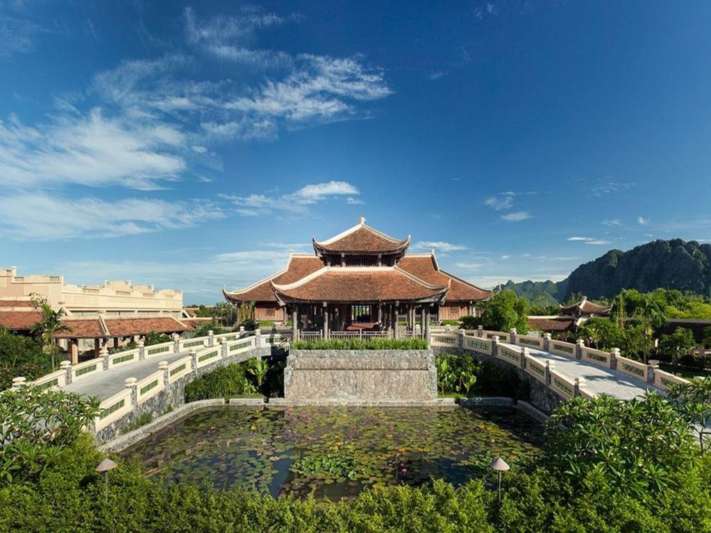 Bảng giá phòng, dịch vụ tại Emeralda Resort Ninh Bình 5 sao mới nhất – Du lịch, nghỉ dưỡng