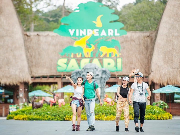 ve-vao-cong-vinpearl-safari