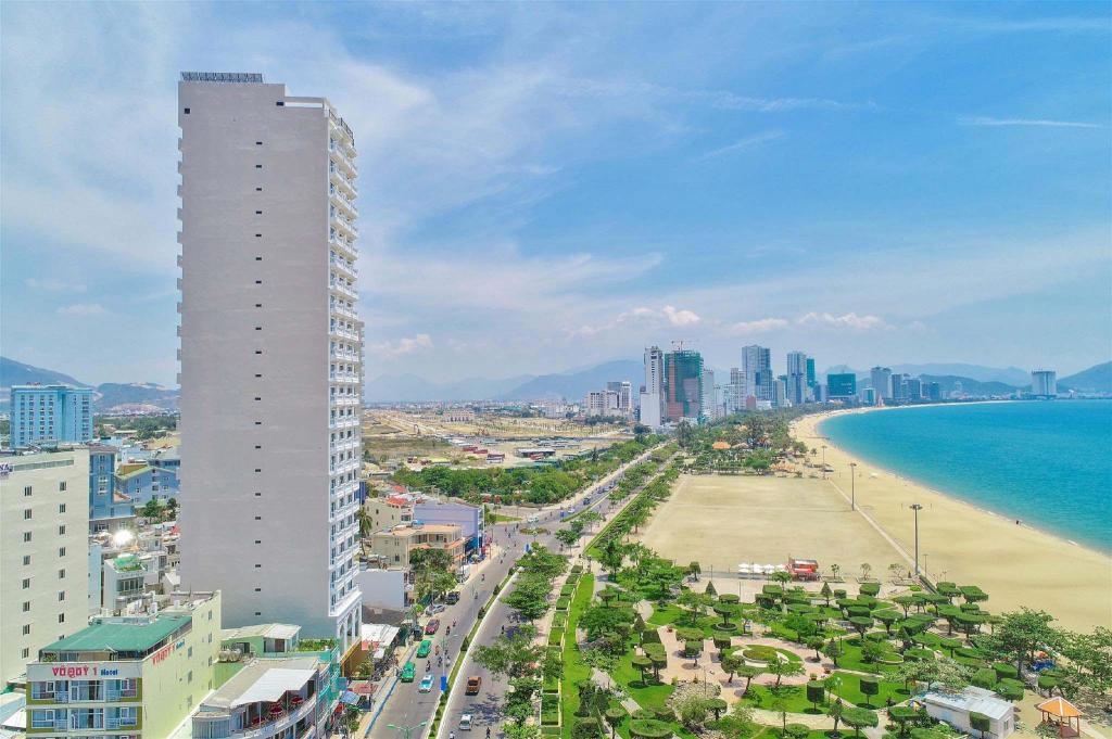 Khách sạn Imperial Hotel Nha Trang 4*, đường Trần Phú