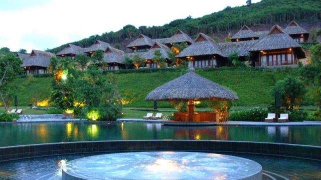 Merperle-Hon-Tam-Resort