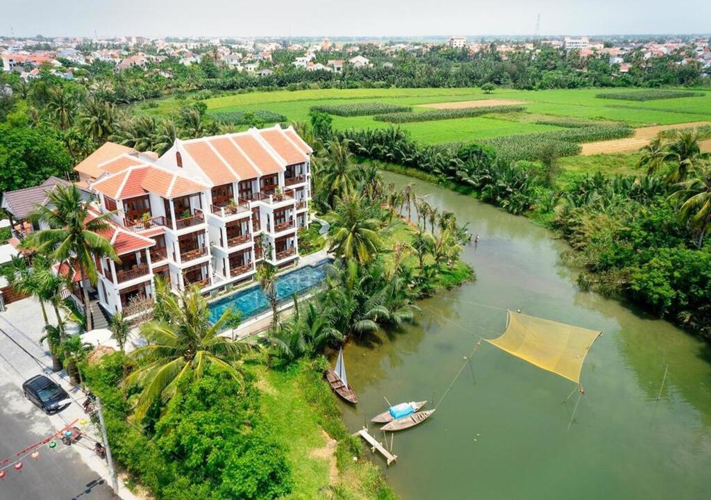 Hoian Riverside villas & apartments, Cẩm Châu, Hội An