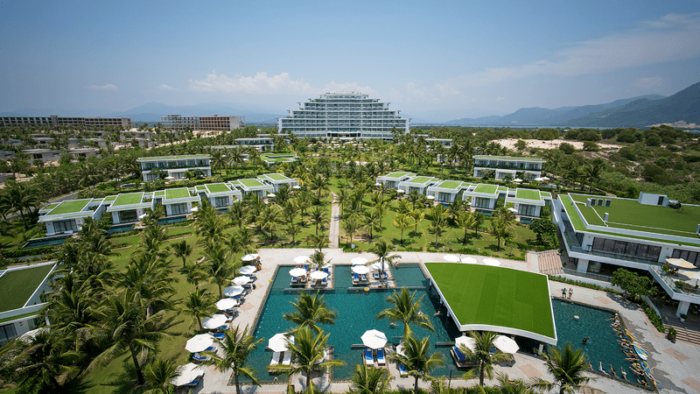 Voucher khuyến mãi 1/ 2/ 3 ngày đêm (2n1d/ 3n2d) Cam Ranh Riviera Beach Resort & Spa 5 sao