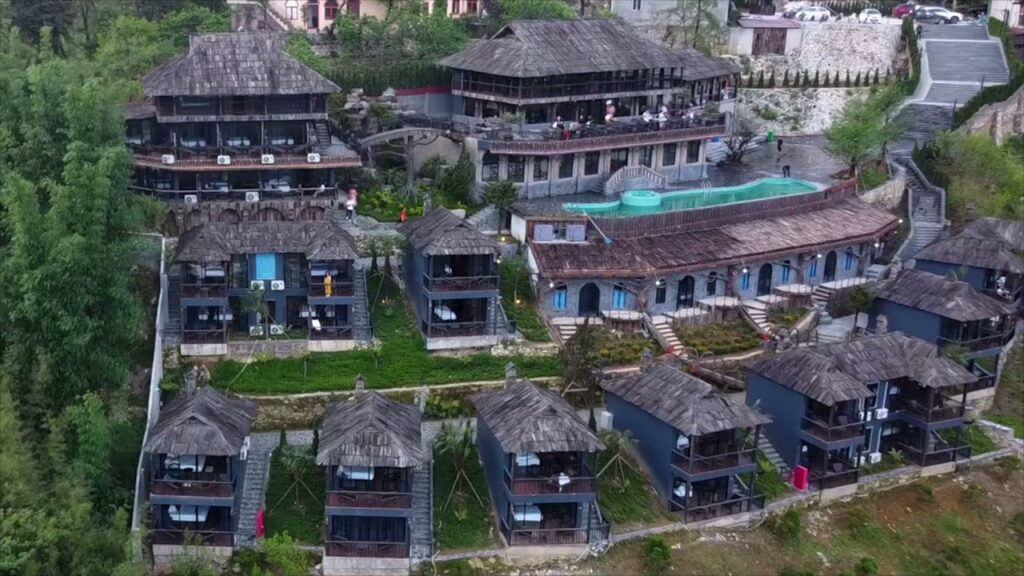 the-mong-village-resort-spa-sapa-1