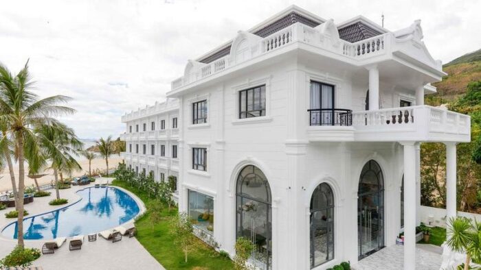 Combo 2N1Đ/3N2Đ Seaside Resort Quy Nhơn: vé máy bay + phòng resort 5*