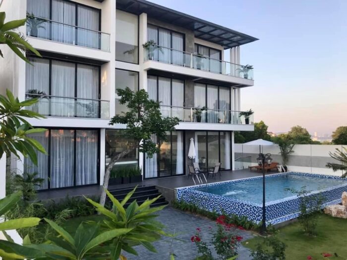 Biệt thự (villa) Tuần Châu Hạ Long 7 phòng ngủ view vịnh, có bể bơi riêng