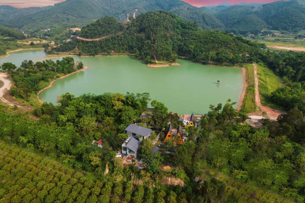 #Top 15 villa mới, đẹp, đáng trải nghiệm nhất ở Hòa Bình