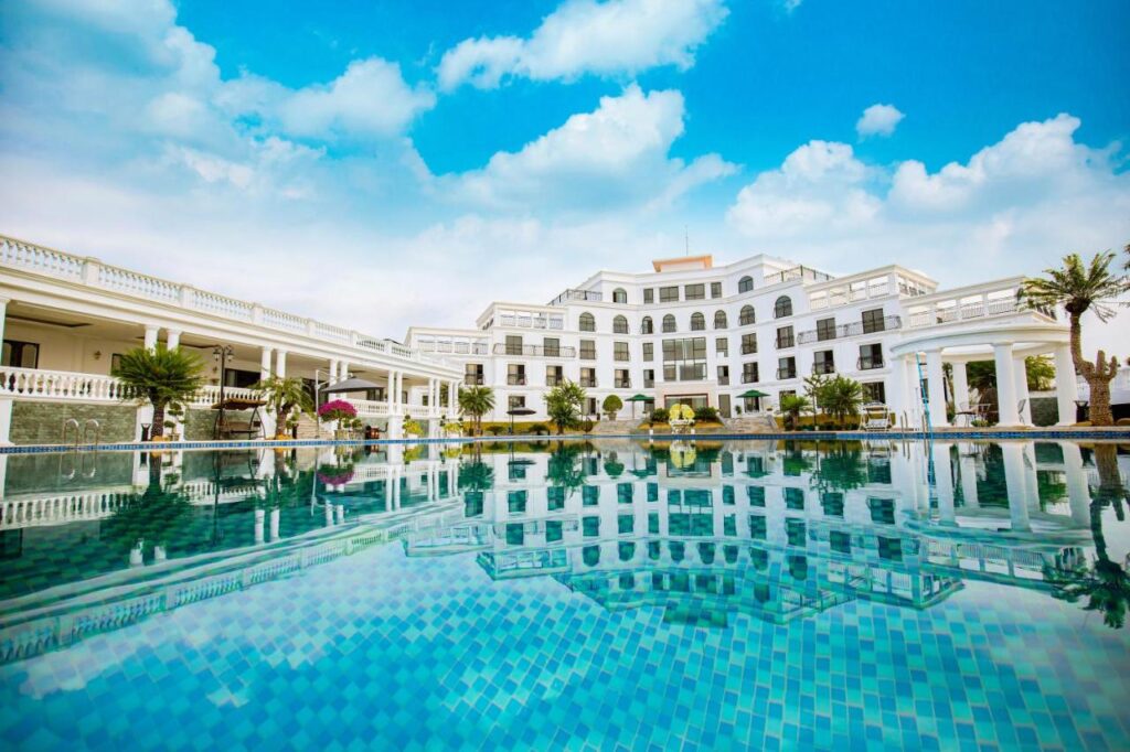 Giá phòng tại Glory Resort Sơn Tây 4 sao mới nhất