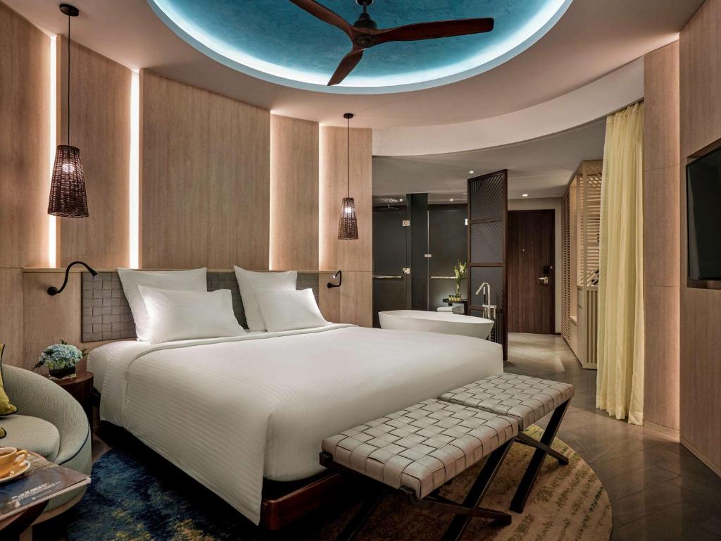 Review-PullMan-Phu_Quoc-Beach-Resort-11