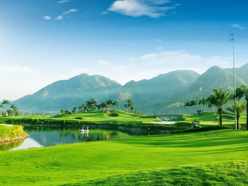 Sân-Golf-Diamond-Bay-3