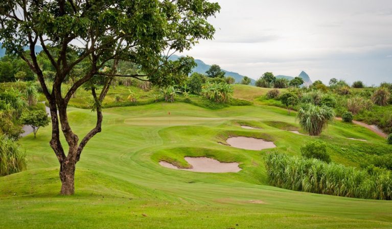 Khuyến mại mùa hè tại Sky Lake Resort & Golf Club Hà Nội